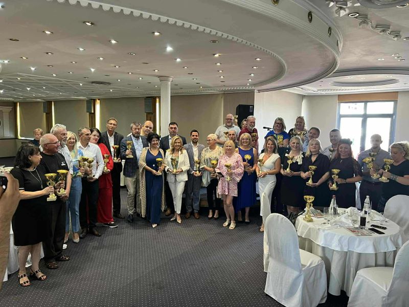 zlatna amfora zrenjaninu